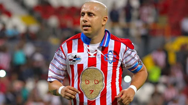 Bofo Bautista quiso pelear con leyenda del América.