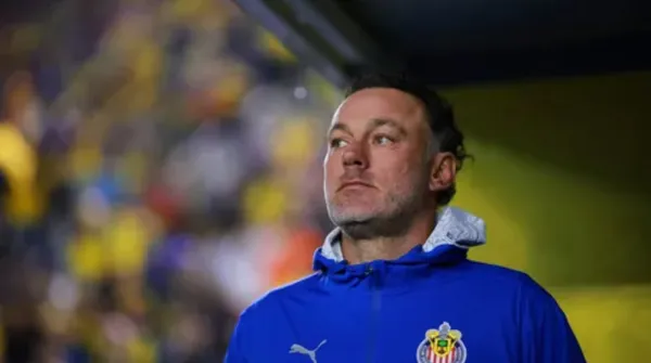 El entrenador de Chivas habló del presente del equipo.