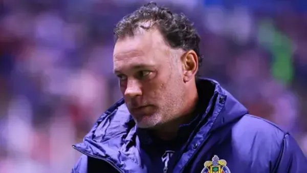 Milito seguiría en Chivas.