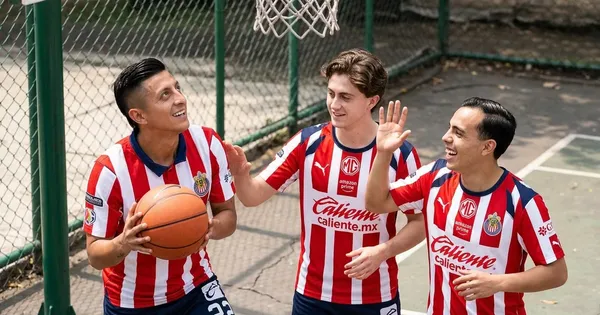 Jugadores de Chivas practicaron básquet previo al Clásico Tapatío