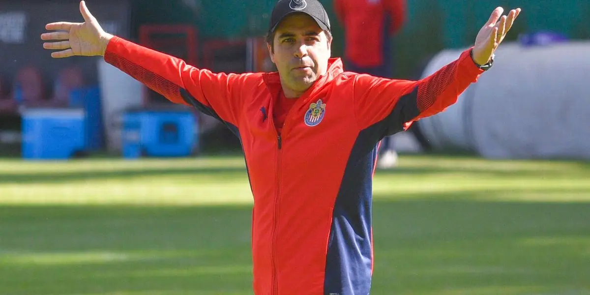 El técnico del Guadalajara habló a su llegada a Toluca, previo al partido del equipo.