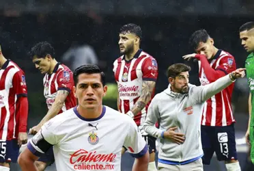 Si no mejoran, la lista de futbolistas de Chivas que podría salir de la institución 