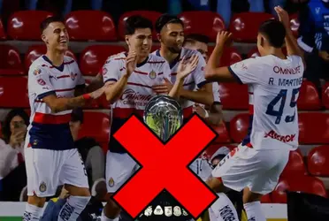 Así como se vio la defensa en el duelo contra Querétaro el equipo seguramente no podrá ser campeón, el central que le daría ese salto de calidad que se necesita