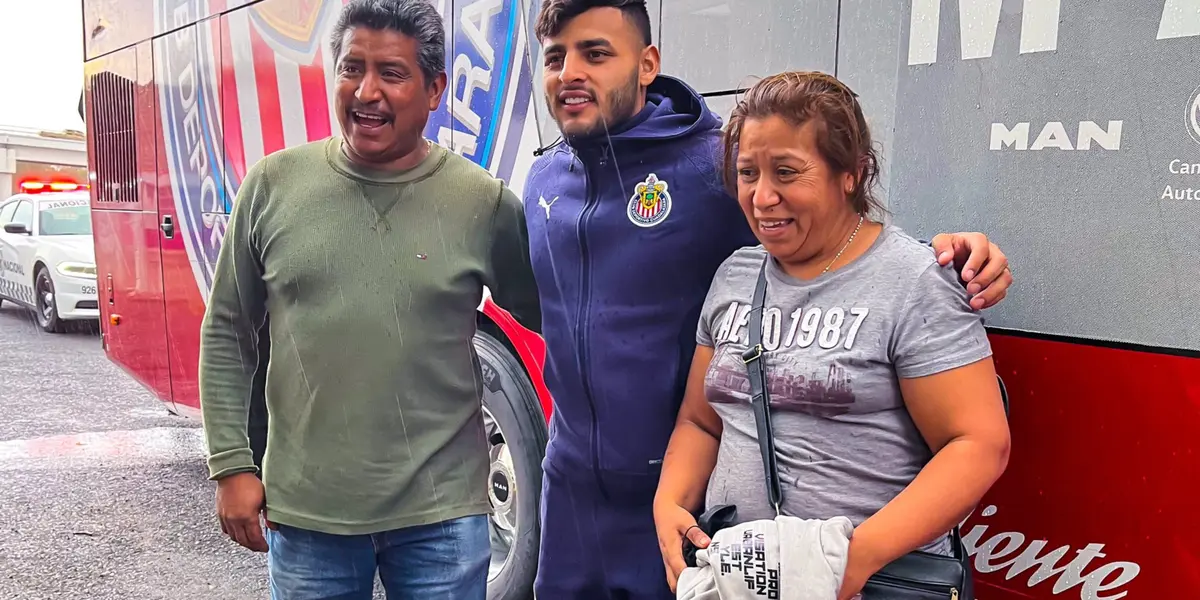 Chivas prefirió viajar al Estado de México por tierra para evitar complicaciones.