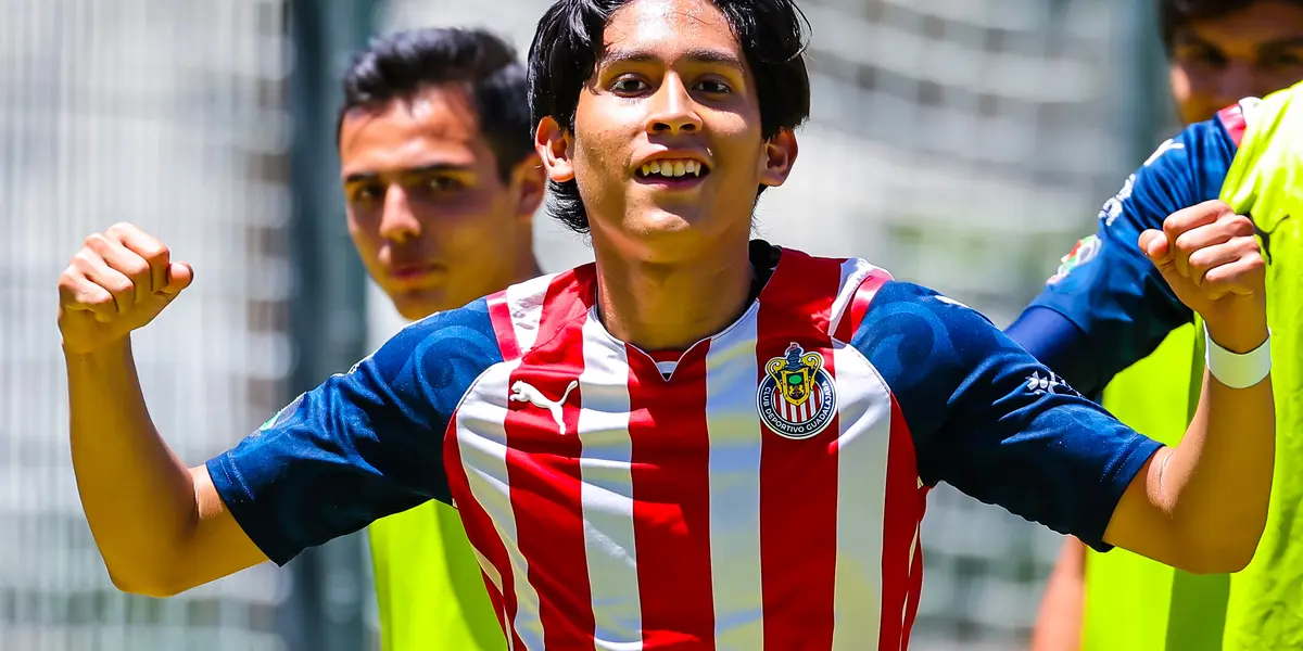 Chivas se midió al Monterrey en la categorías sub-18 y sub-20 en las instalaciones de Verde Valle. 