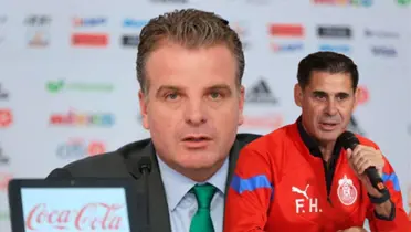 Deniss T Klose y Hierro en conferencia de prensa