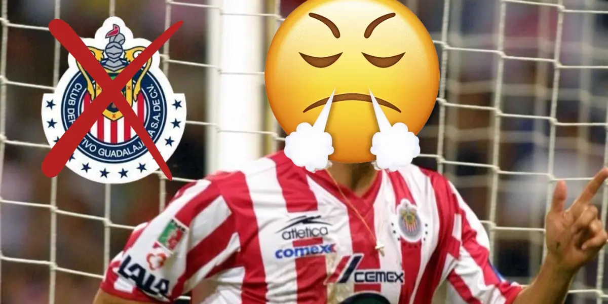 Foto: Cancha / Carlos Hermosillo vistiendo la camiseta de Chivas 