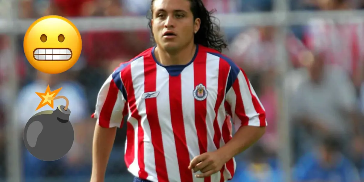 Foto: Mediotiempo / Héctor Reynoso vistiendo la camiseta de Chivas