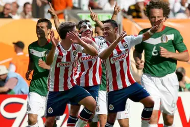 Fue una figura de la Selección, y a pesar de que sólo estuvo un año en Chivas reconoce la grandeza del rebaño