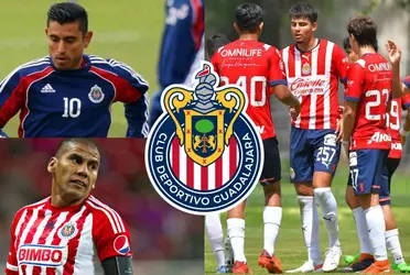 La lección que Alberto Medina le da a Carlos Salcido con sus hijos jugando en Chivas.