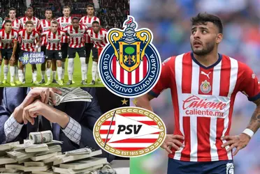 Lo que el PSV pagaría por sacar a Alexis Vega de Chivas ahora que el delantero se quiere quedar.  