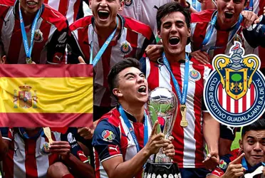 Mientras otros compran grandeza con la televisora que los respalda, Chivas sorprende en España 