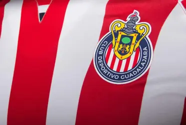 NOTICHIVAS, es el noticiero interno del club que se transmite en el canal de YouTube de Chivas.