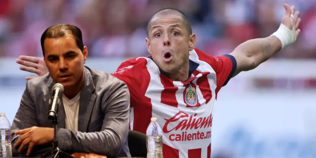 Omar Bravo junto a Javier Hernández / FOTO EL SOL DE MAZATLÁN