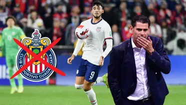 Pepi en partido con Estados Unidos, Hierro y el escudo de Chivas