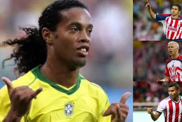 Ronaldinho y el elogio a uno de los jugadores más importantes del chiverío. 