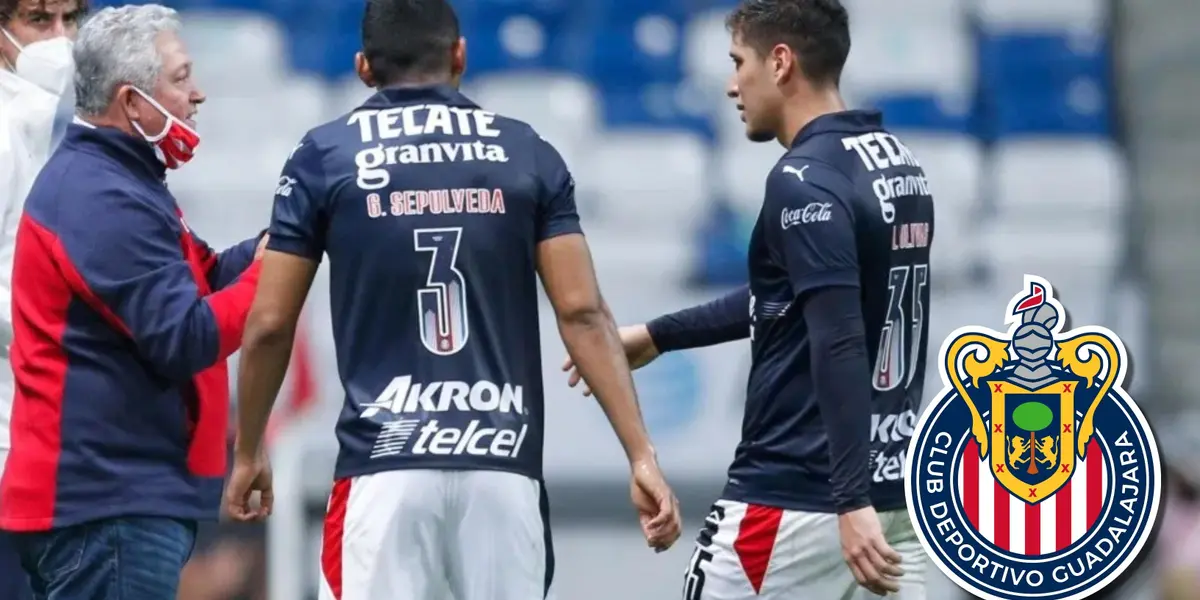 Ya sabría que en Chivas no tienen ningún futuro asegurado y se iría gratis de Chivas ni bien acabe el torneo.